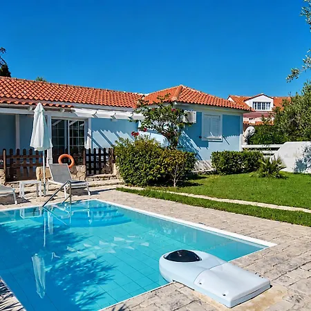 Thalia Galini Villa *